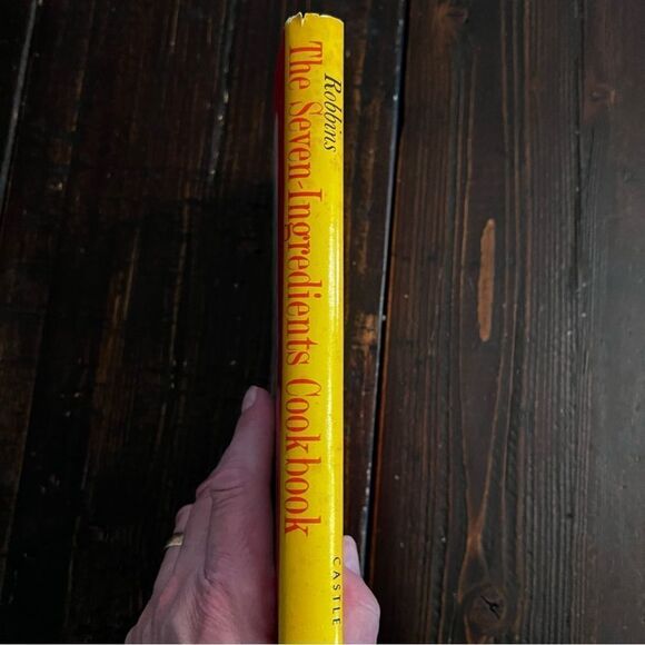 The Seven Ingredients Cookbook by Roe Robbins (1968) - Picture 5 of 5